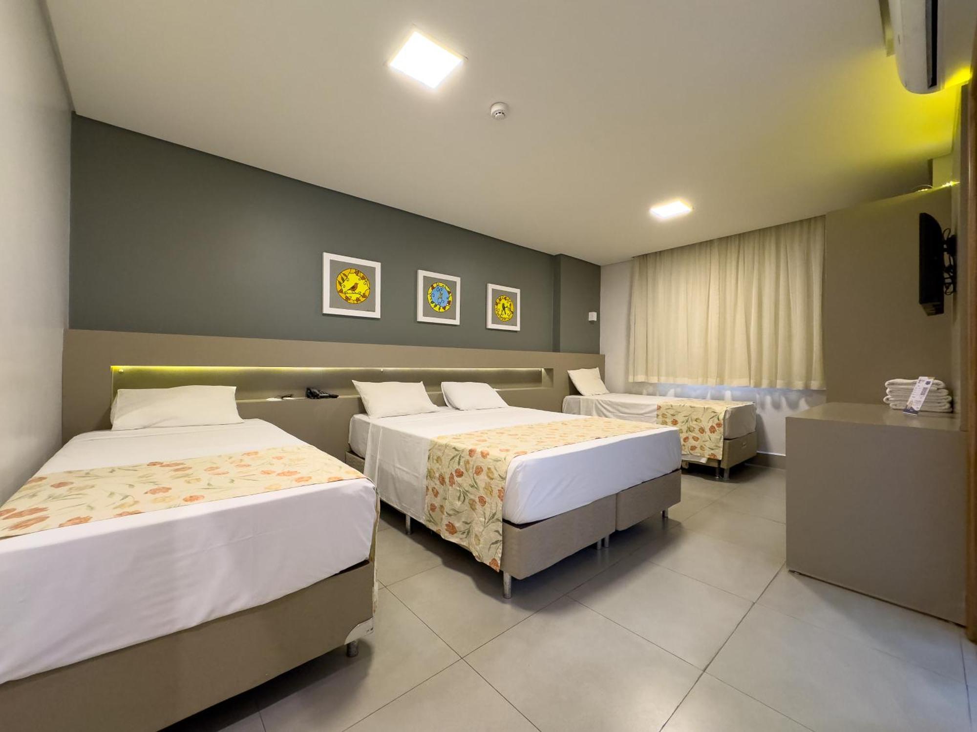 Hotel Morada Do Sol Caldas Novas Exterior photo